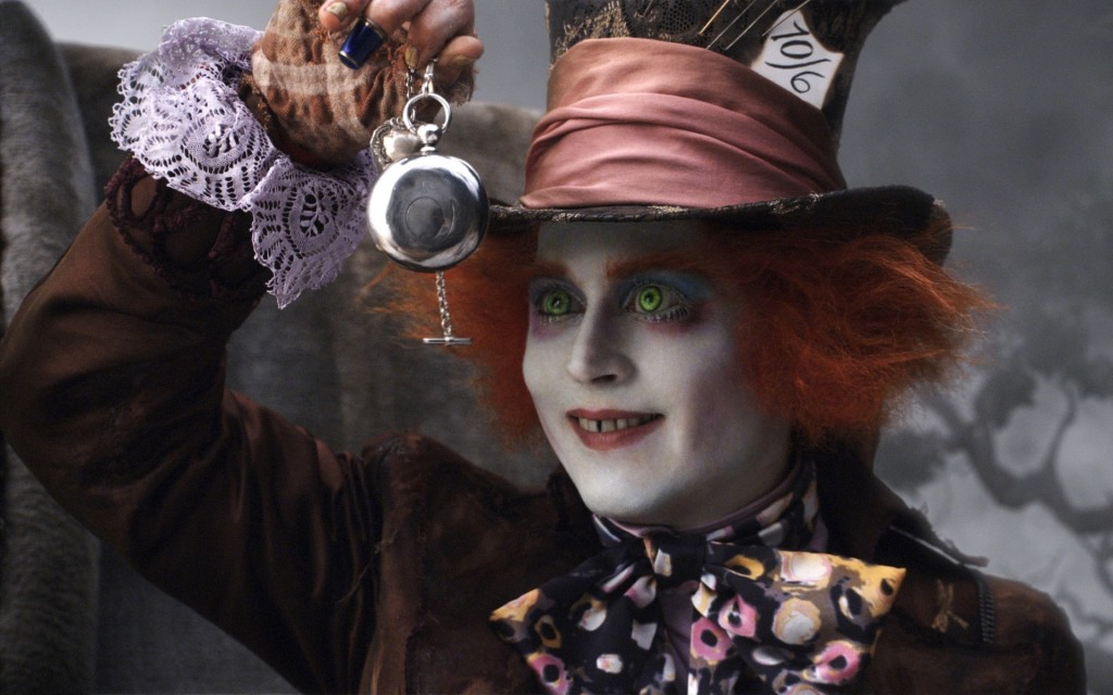 alice-in-wonderland-mad-hatter-johnny-depp-pocket-watch-HD-Wallpapers